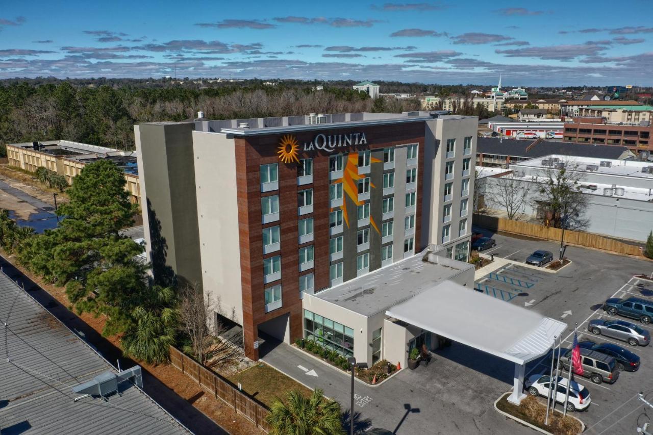 La Quinta By Wyndham Mobile Hotel Exterior foto