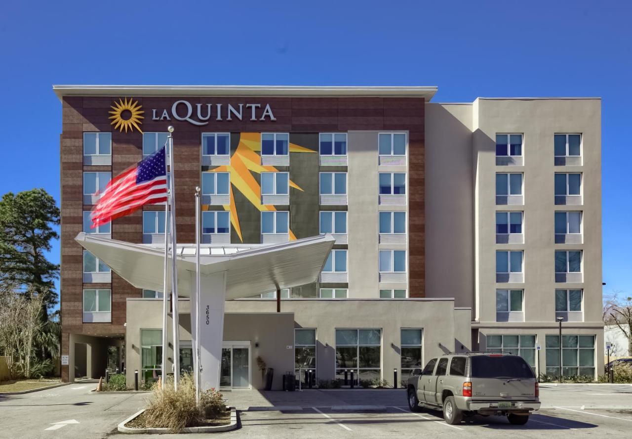 La Quinta By Wyndham Mobile Hotel Exterior foto