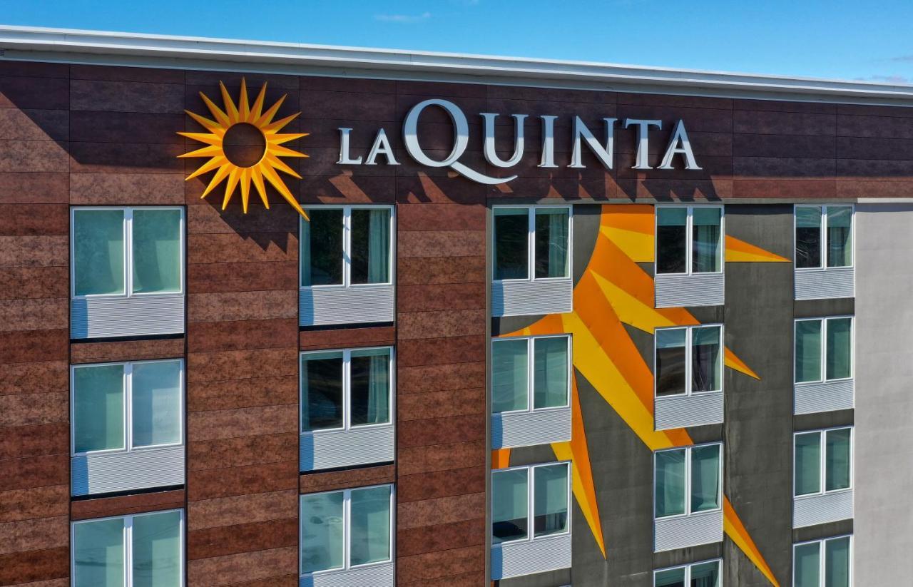 La Quinta By Wyndham Mobile Hotel Exterior foto